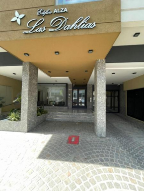 EXCELENTE departamento a estrenar con cochera en zona Plaza Mitre